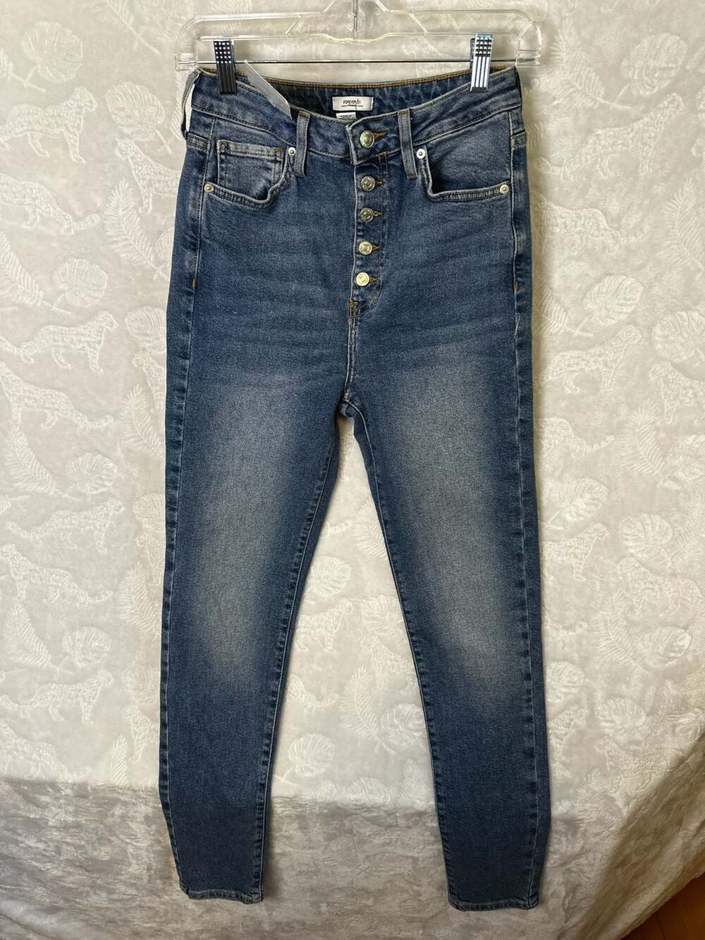 Forever 21 Premium High Rise Button Fly Skinny Jeans Size 27